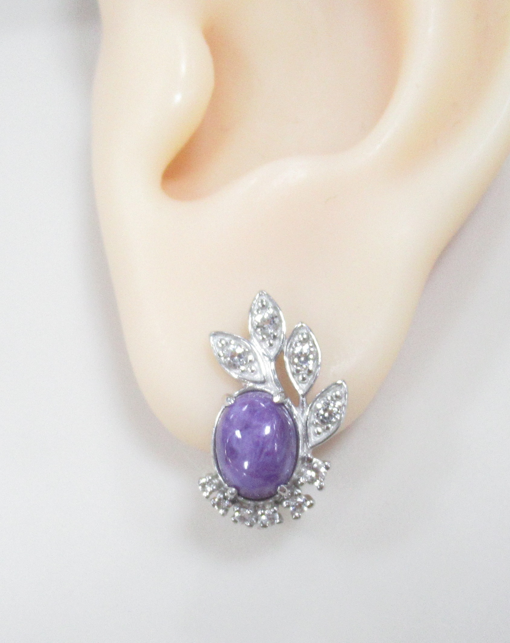 Серебряные серьги с чароитами